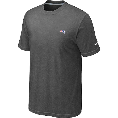 Nike New England Patriots Chest Embroidered Logo T-Shirt D.Grey