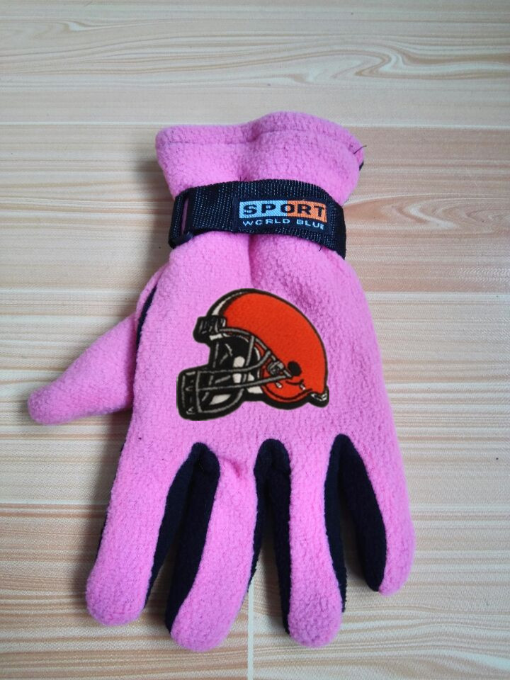 Browns Winter Velvet Warm Sports Gloves4