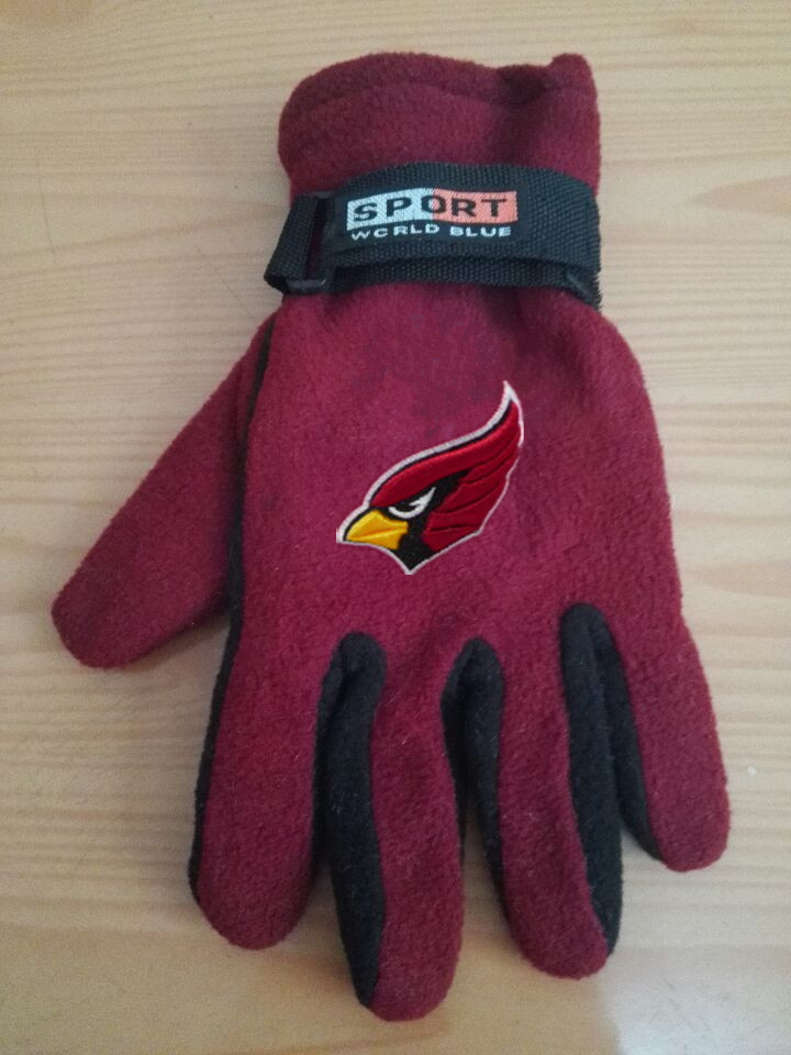 Cardinals Winter Velvet Warm Sports Gloves2