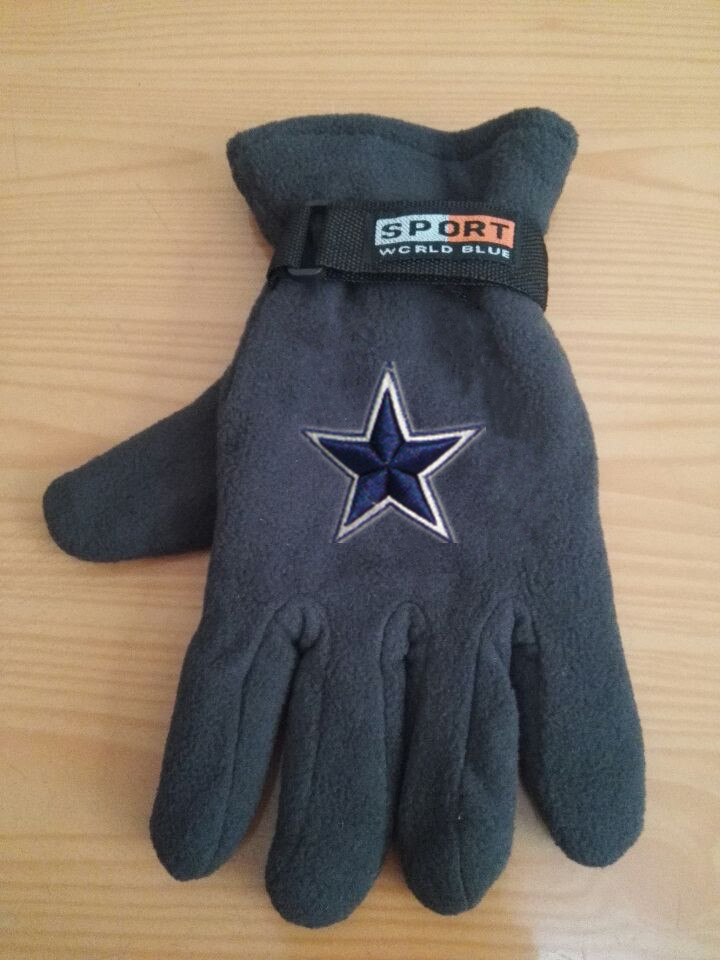 Cowboys Winter Velvet Warm Sports Gloves