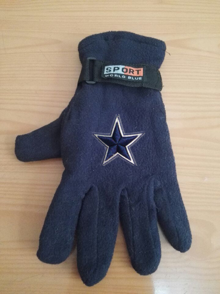 Cowboys Winter Velvet Warm Sports Gloves5