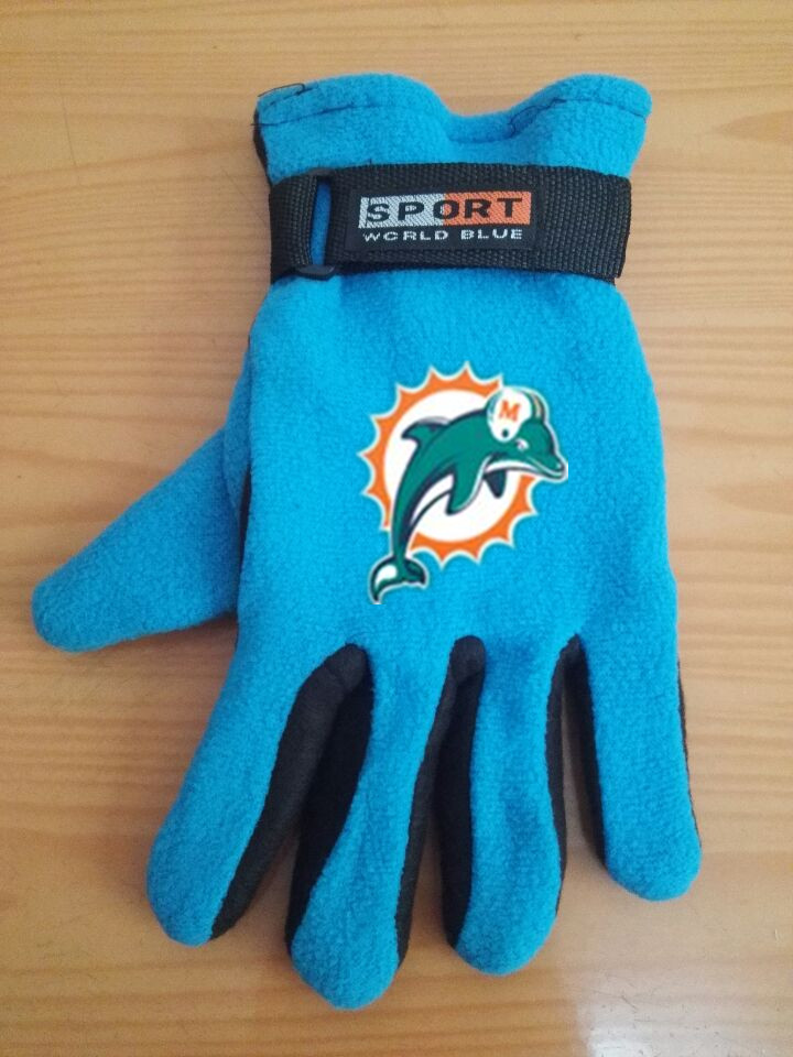Dolphins Winter Velvet Warm Sports Gloves3
