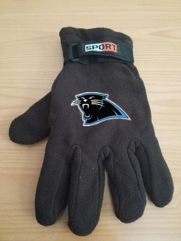 Panthers Winter Velvet Warm Sports Gloves2