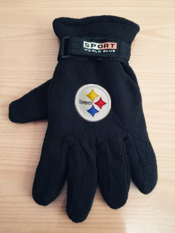 Steelers Winter Velvet Warm Sports Gloves3