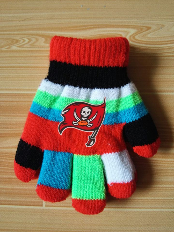 Buccaneers Kids Knit Gloves6