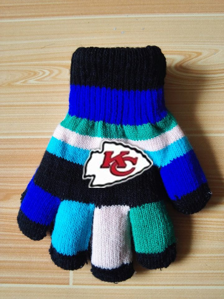 Chiefs Kids Knit Gloves4