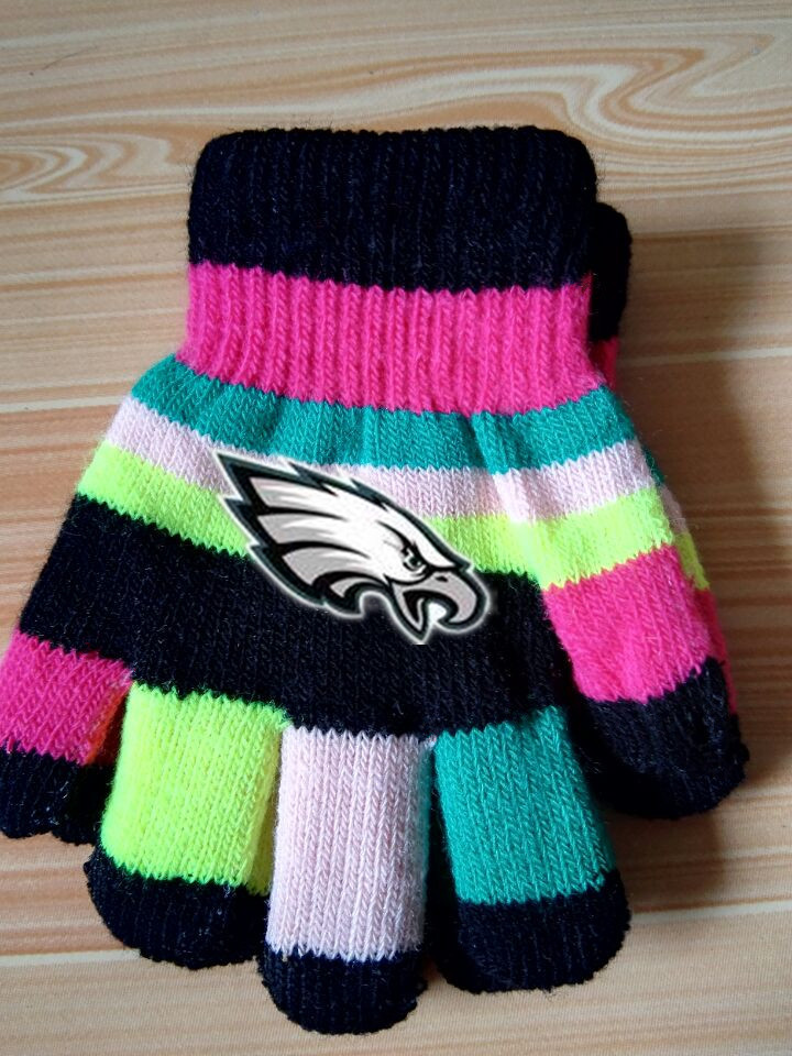 Eagles Kids Knit Gloves3