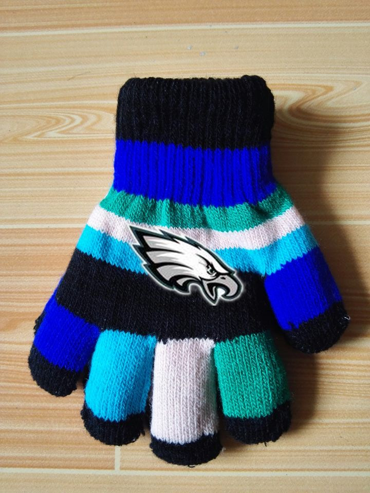 Eagles Kids Knit Gloves4