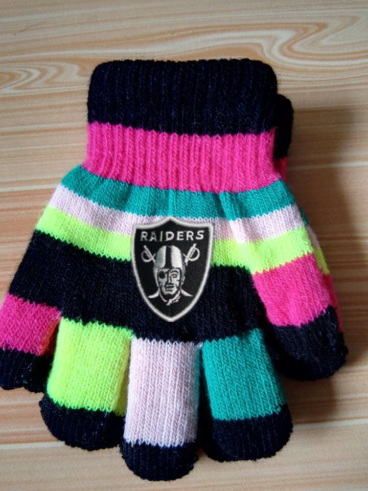 Raiders Kids Knit Gloves2