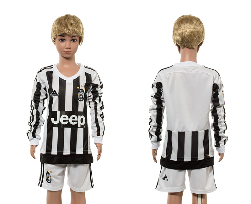 2015-16 Juventus Home Youth Long Sleeve Jersey