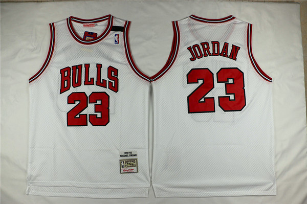 Bulls 23 Michael Jordan White 1991-92 Season White Hardwood Classics Jersey