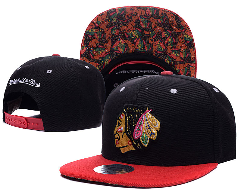 Blackhawks Black Adjustable Hat LH