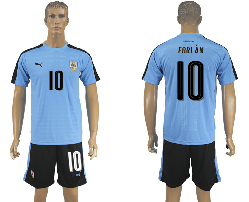 2016-17 Uruguay 10 FORLAN Home Soccer Jersey