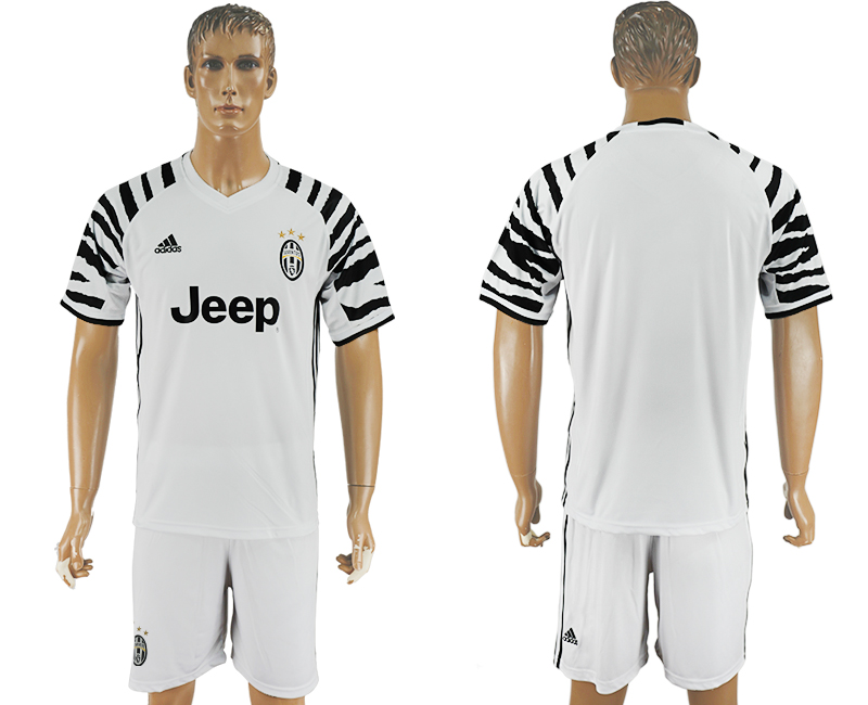 2016-17 Juventus Third Away Soccer Jersey