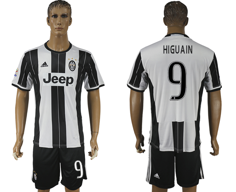 2016-17 Juventus 9 HIGUAIN Home Soccer Jersey
