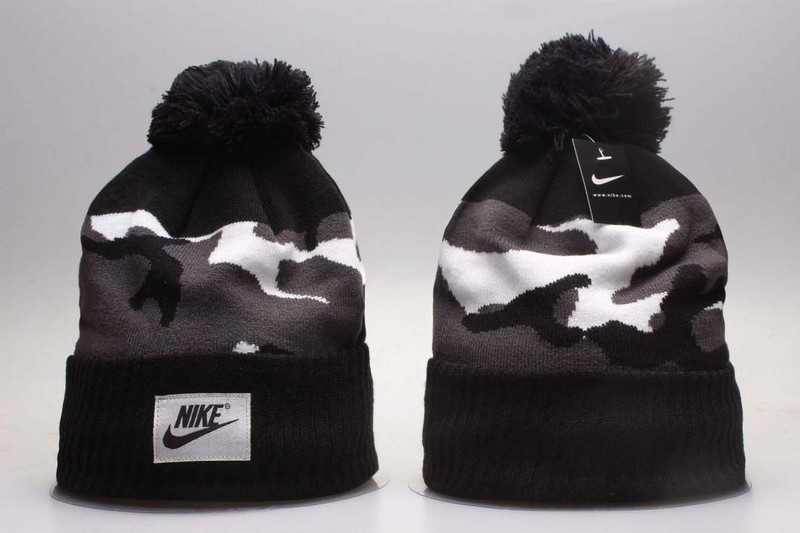 Nike Fresh Logo Knit Hat YP