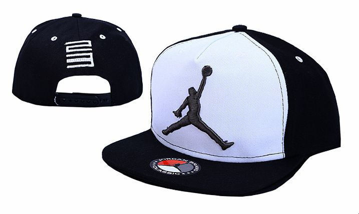 Air Jordan Team Logo Black & White Adjustable Hat LT