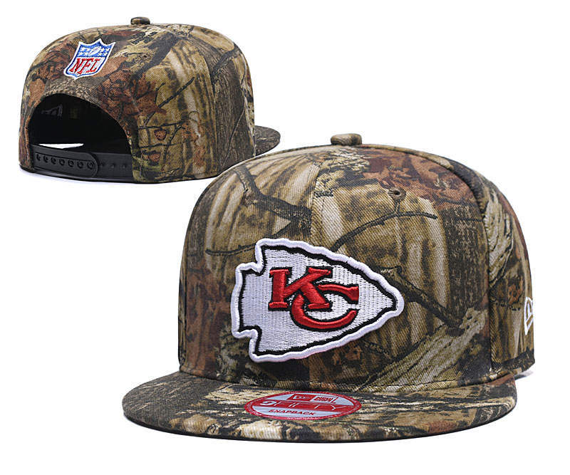 Chiefs Team Logo Camo Adjustable Hat LT