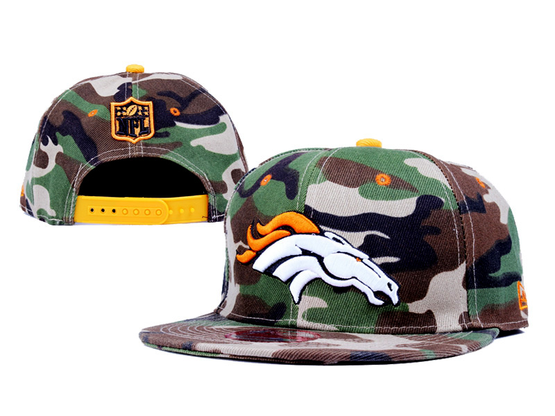 Broncos Team Logo Camo Adjustable Hat LX