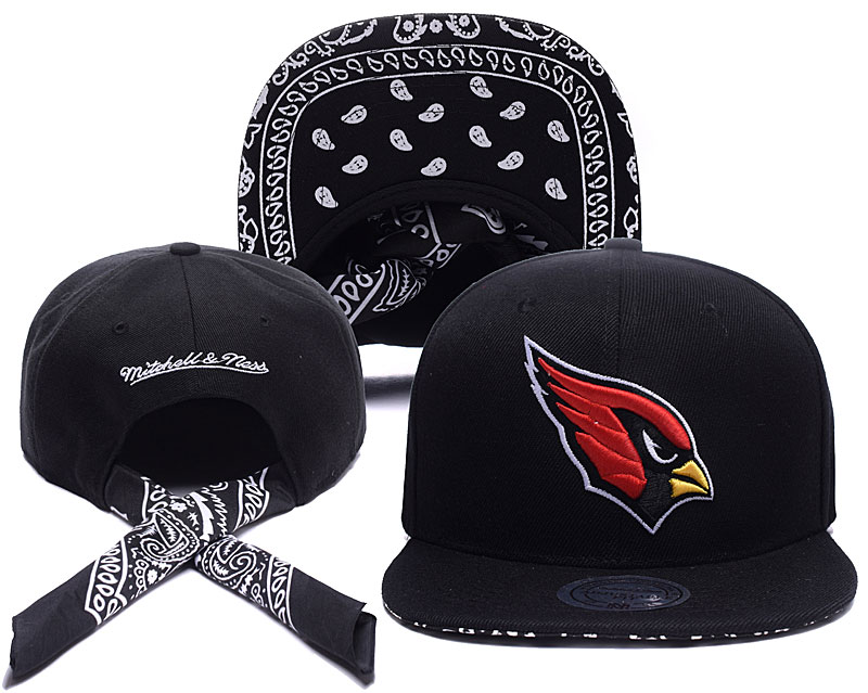 Cardinals Team Logo Black Mitchell & Ness Adjustable Hat TX
