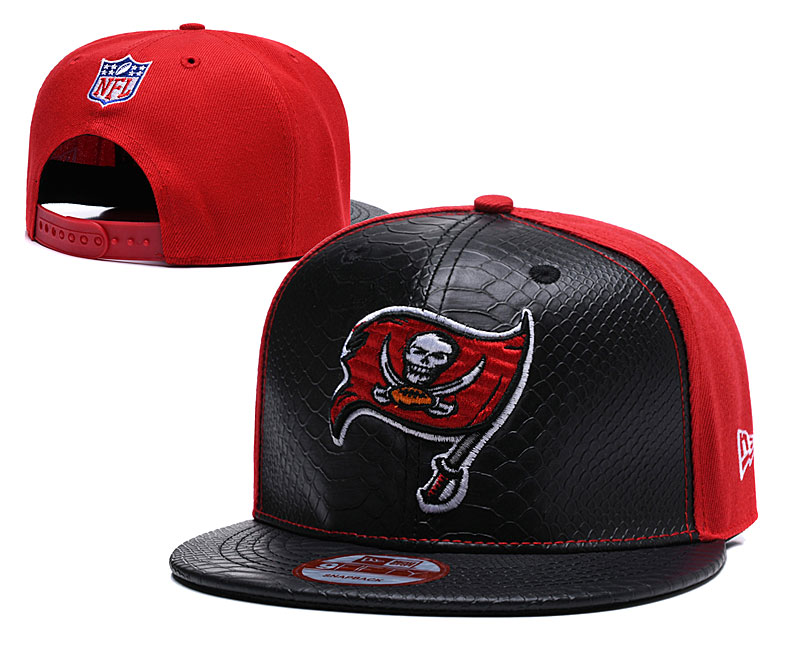 Buccaneers Team Logo Black Red Adjustable Hat TX