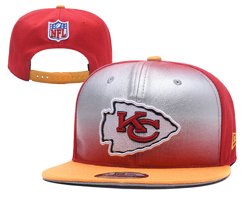 Chiefs Team Logo Silver Red Adjustable Hat YD