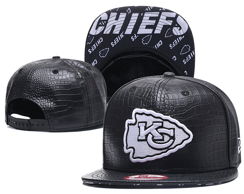 Chiefs Team White Logo Black Adjustable Hat GS