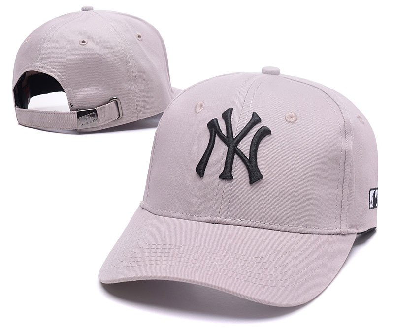 Yankees Fresh Logo White Peaked Adjustable Hat TX