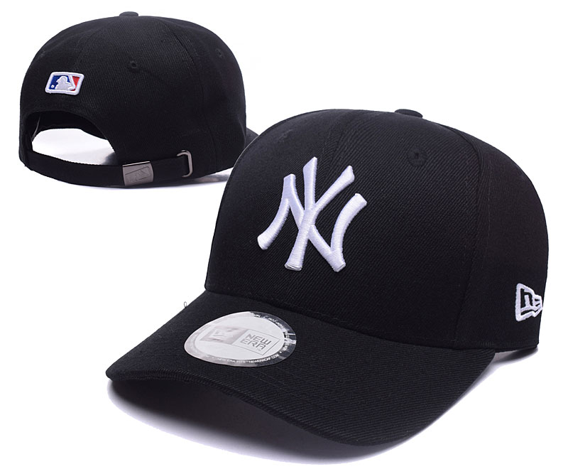 Yankees Team Logo All Black Peaked Adjustable Hat TX