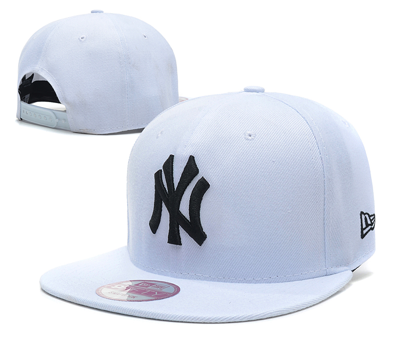Yankees Team Logo All White Adjustable Hat SG