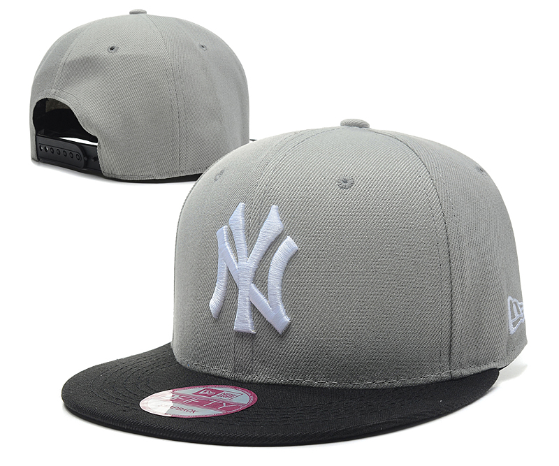 Yankees Team Logo Gray Adjustable Hat SG
