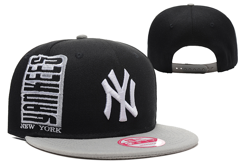 Yankees Team Logo Black Adjustable Hat LX