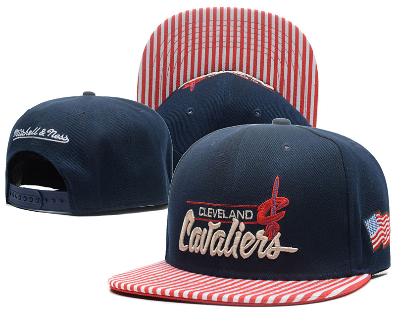 Cavaliers Team Logo Navy Stripe Mitchell & Ness Adjustable Hat GS