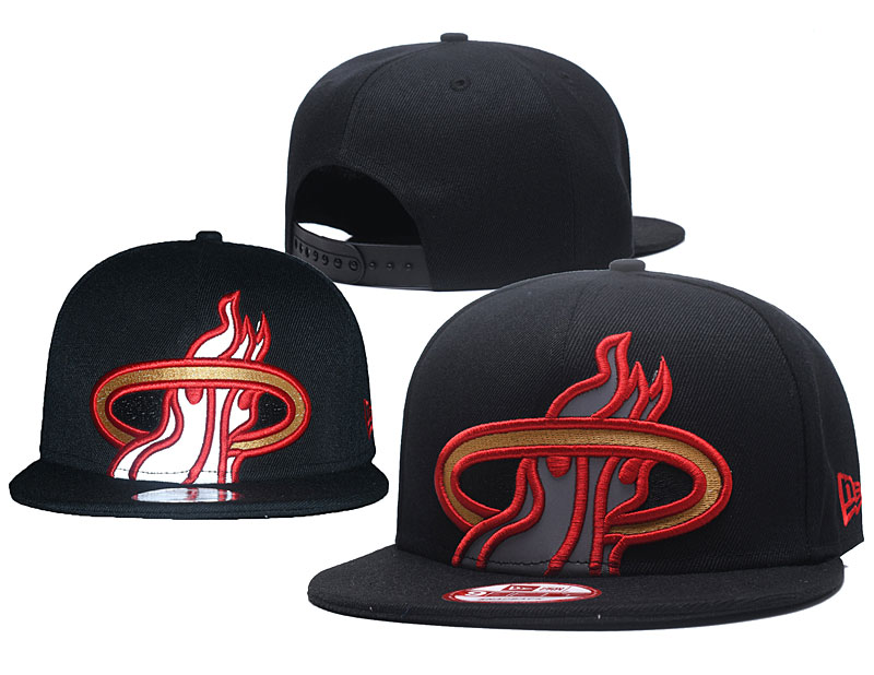 Heat Team Logo All Black Adjustable Hat GS
