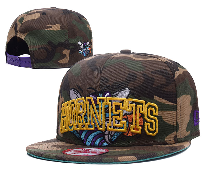 Hornets Team Logo Camo Adjustable Hat GS
