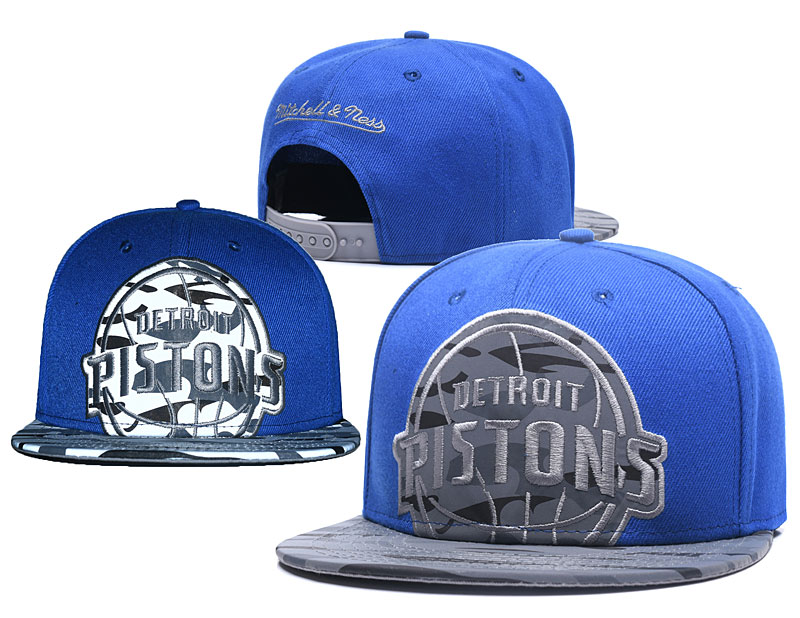 Pistons Team Logo Silver Blue Mitchell & Ness Adjustable Hat GS