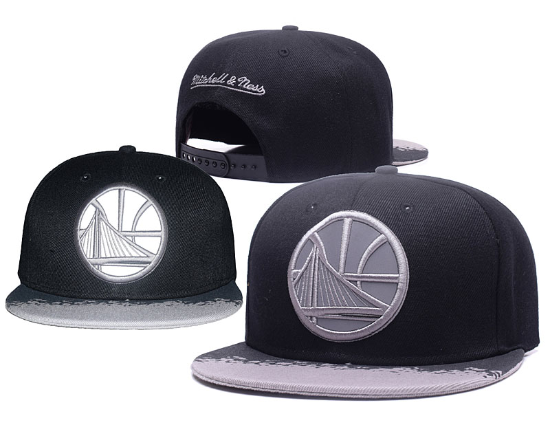 Warriors Team Logo Black Silver Mitchell & Ness Adjustable Hat GS