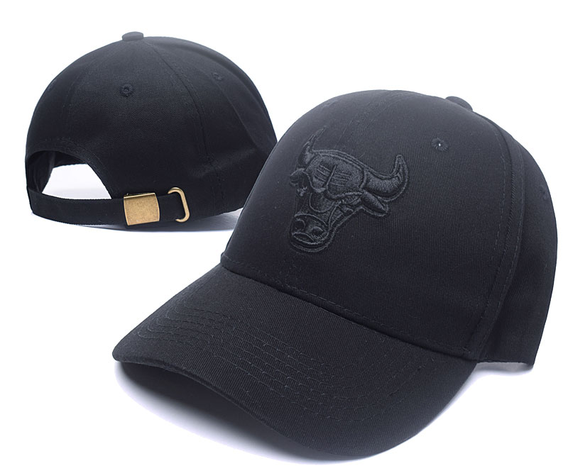 Bulls Team Logo All Black Adjustable Hat SG