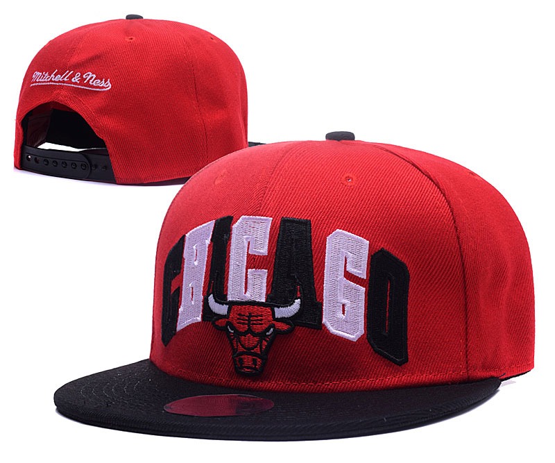Bulls Team Logo Black Red Mitchell & Ness Adjustable Hat GS - Click Image to Close