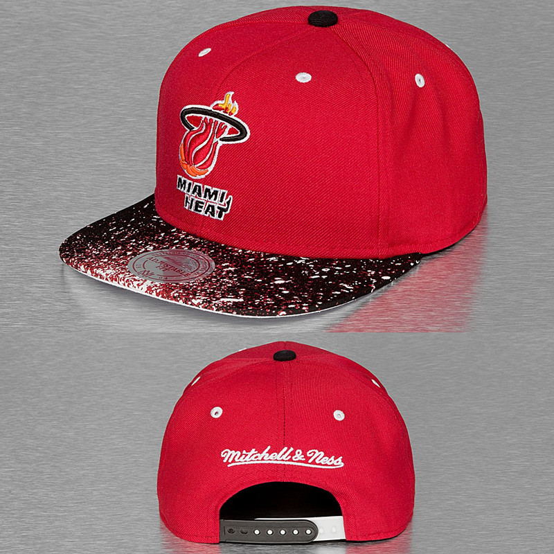 Heat Team Logo Red Shine Mitchell & Ness Adjustable Hat LT