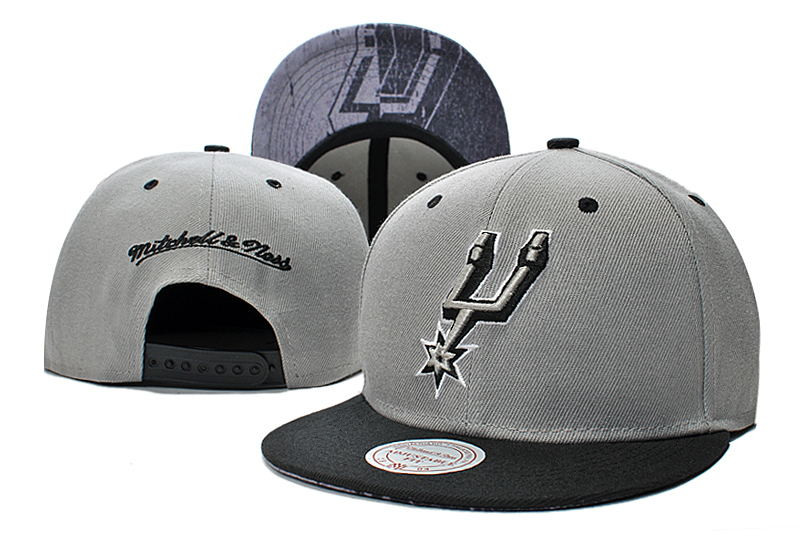 Spurs Team Logo Gray Black Mitchell & Ness Adjustable Hat LT