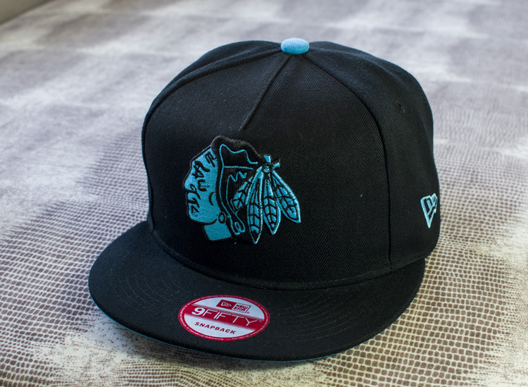Blackhawks Team Logo Black Adjustable Hat LH