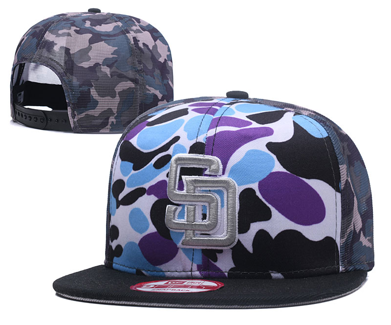 Padres Team Logo Camo Adjustable Hat GS