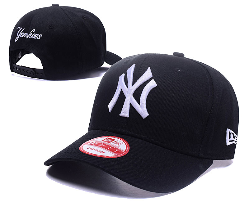 Yankees Fresh Logo All Black Peaked Adjustable Hat GS