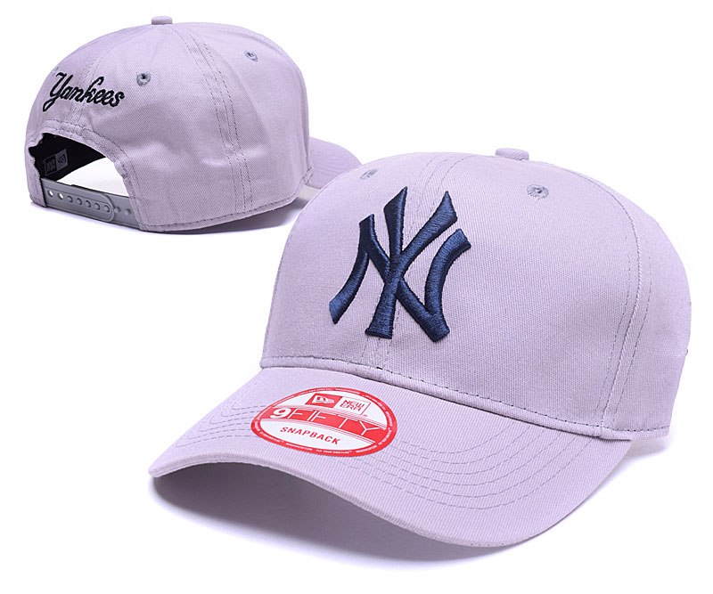 Yankees Fresh Logo All White Peaked Adjustable Hat GS