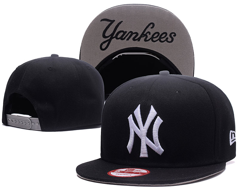 Yankees Fresh Logo Black Adjustable Hat GS