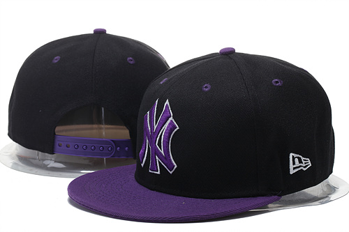 Yankees Fresh Logo Black Purple Adjustable Hat GS
