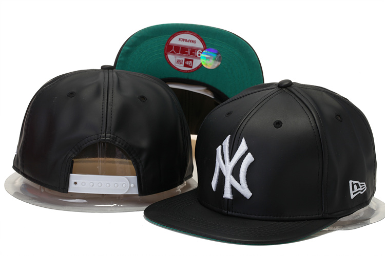 Yankees Team Logo Black Leather Adjustable Hat GS