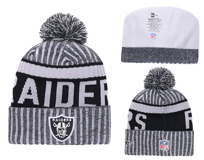 Raiders Fresh Logo Gray Cuffed Knit Hat With Pom YD