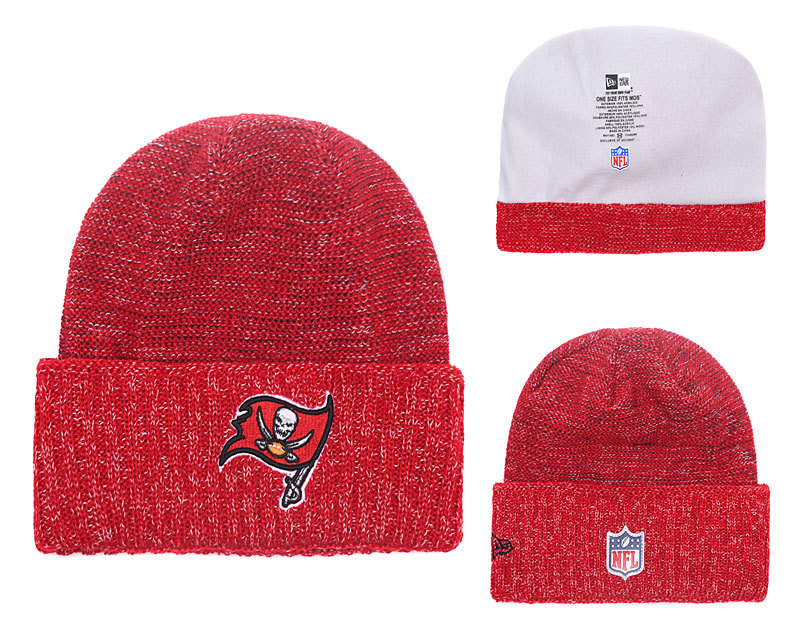 Buccaners Fresh Logo Red With Pom Knit Hat YD